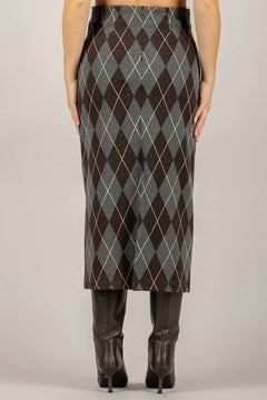 TENSIONE IN GONNA MIDI CON ROMBI