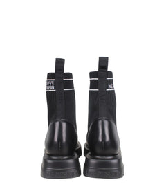 STIVALETTO NERO CON LOGO LOVE MOSCHINO