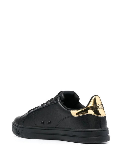 SNEAKERS NERO CON LOGO DORATO VERSACE JEANS COUTURE